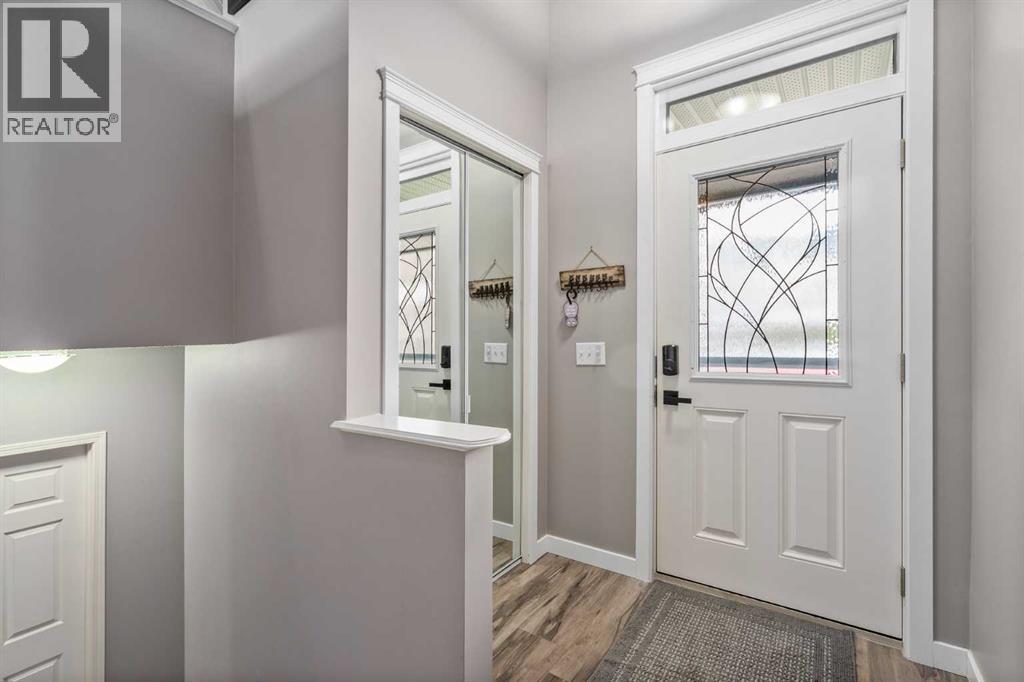 2367 Sagewood Gate SW, Airdrie, Alberta  T4B 3M7 - Photo 4 - A2319436