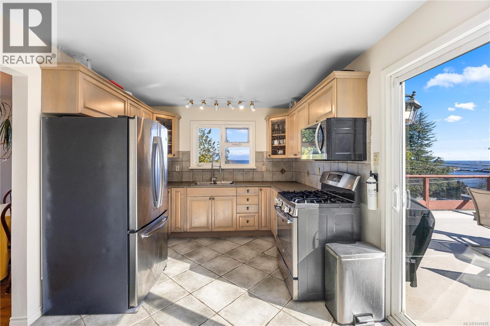 3971 Hammond Bay Rd, Nanaimo, British Columbia  V9T 1G4 - Photo 27 - 1040037