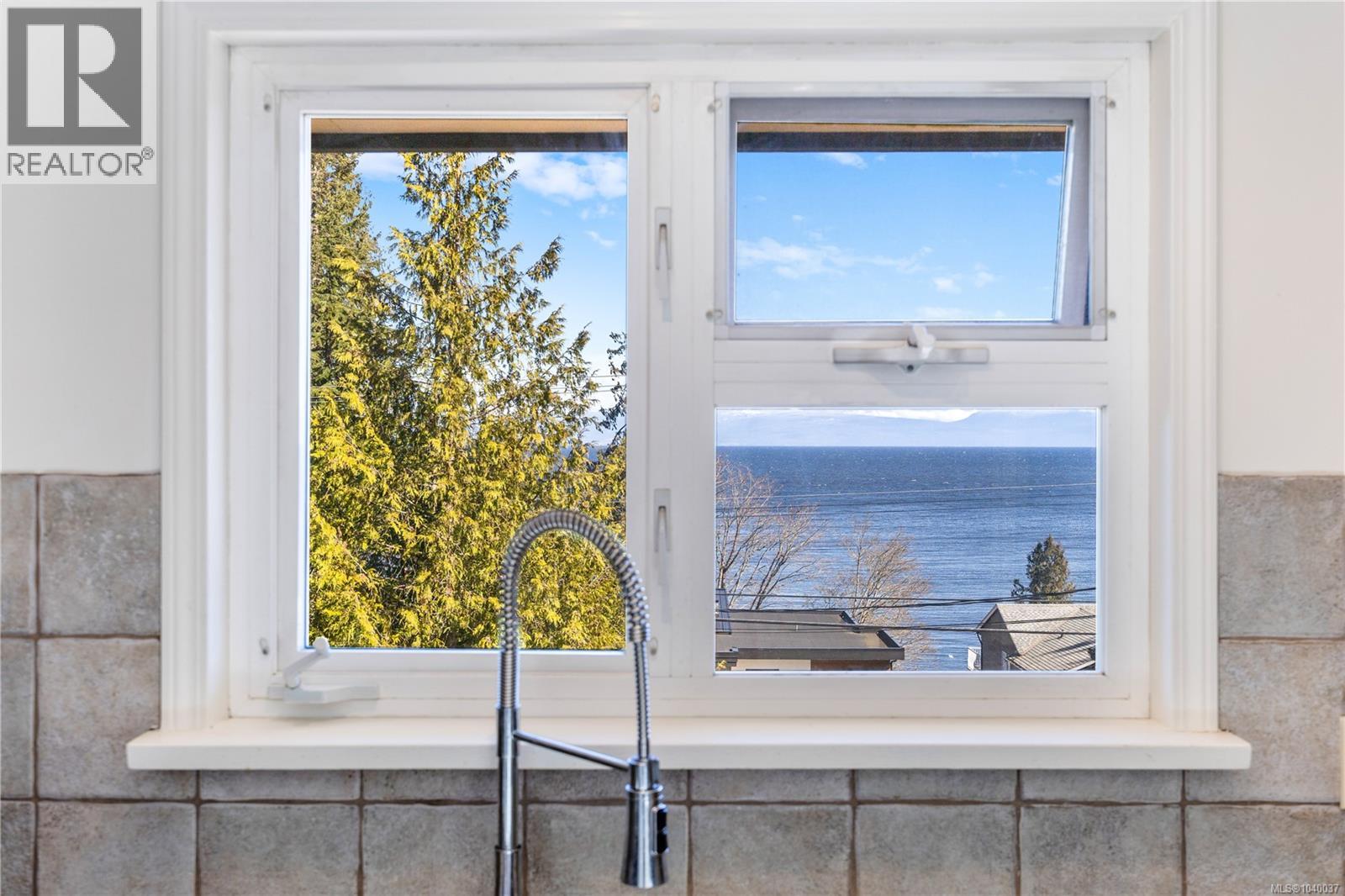 3971 Hammond Bay Rd, Nanaimo, British Columbia  V9T 1G4 - Photo 7 - 1040037