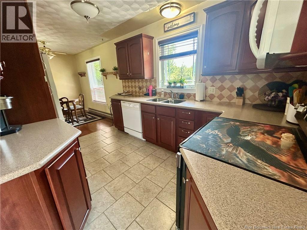 20 Crestwood Drive, Grand Bay-Westfield, New Brunswick  E5K 2T2 - Photo 12 - NB144949