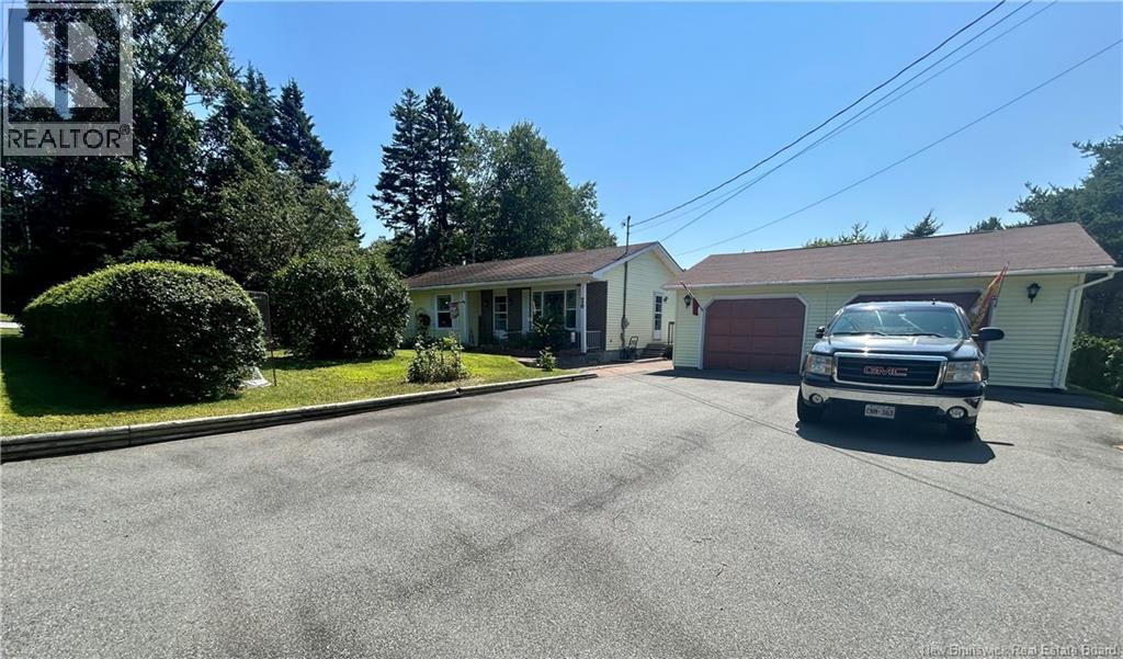 20 Crestwood Drive, Grand Bay-Westfield, New Brunswick  E5K 2T2 - Photo 2 - NB144949