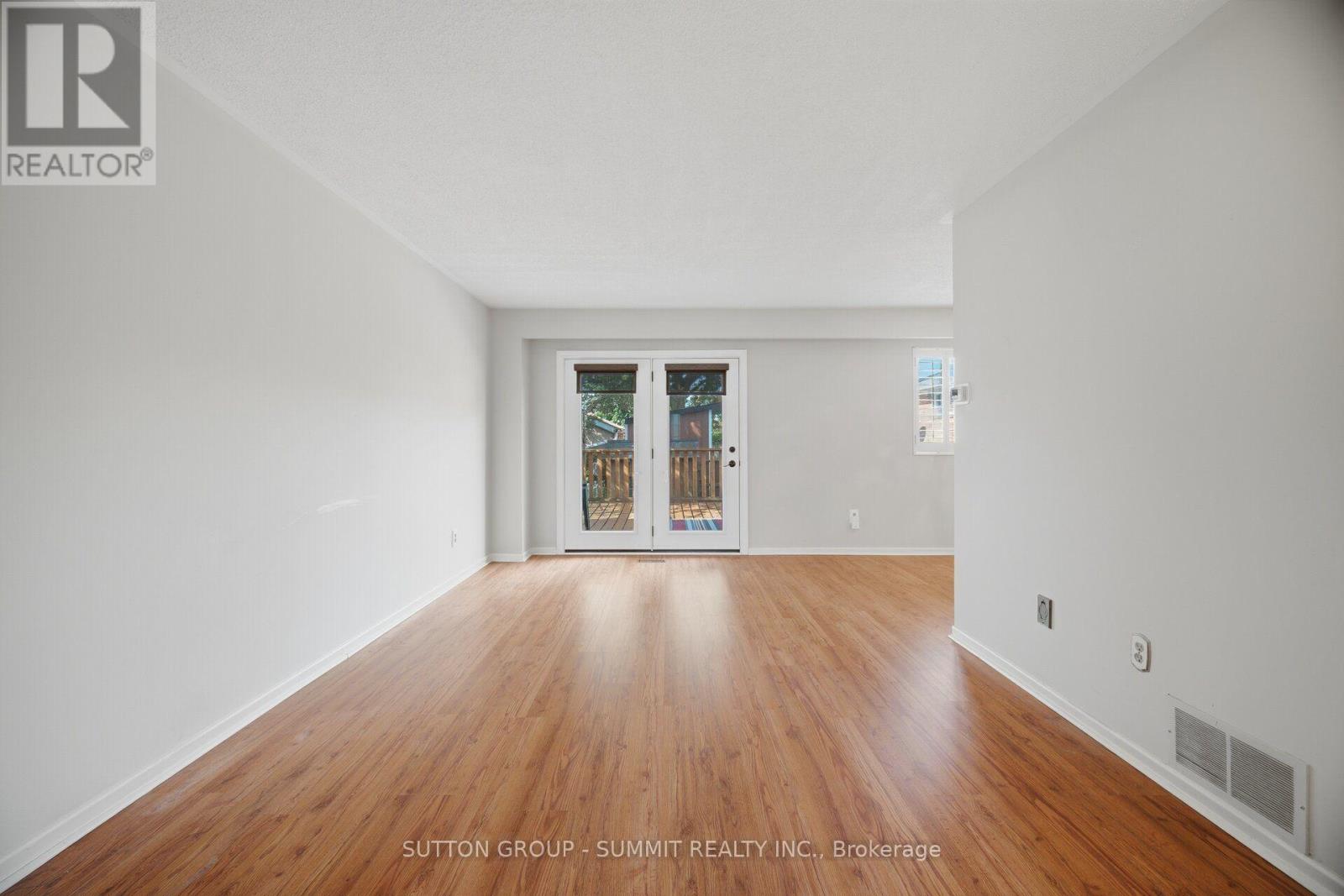 667 Green Meadow Crescent, Mississauga, Ontario  L5A 2V3 - Photo 6 - W13599036