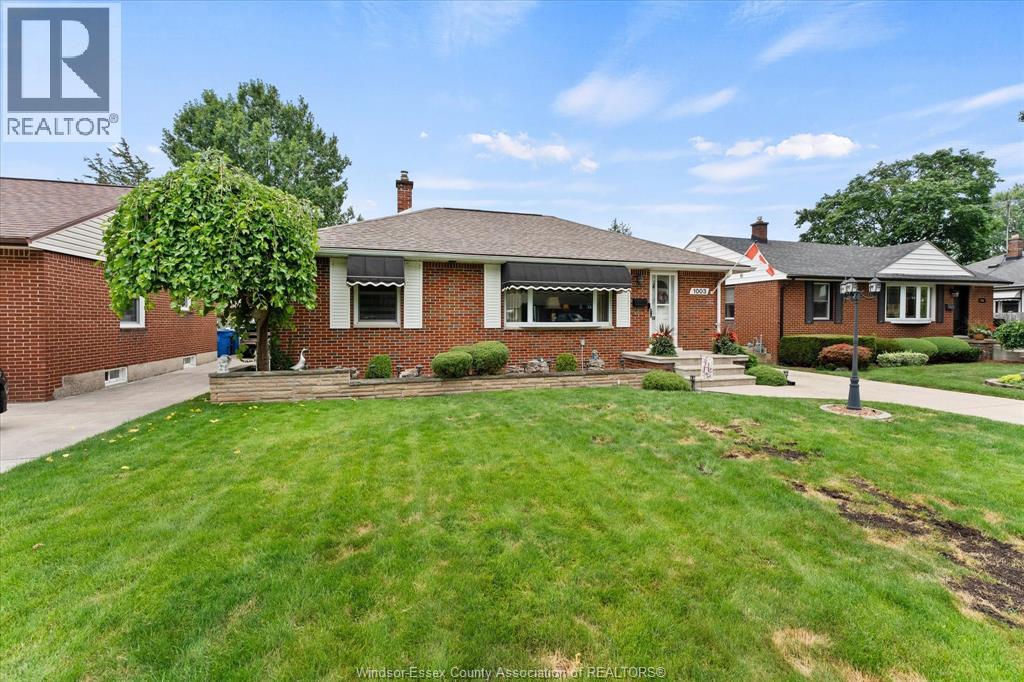 1003 Isabelle Place, Windsor, Ontario  N8S 2B3 - Photo 29 - 26018100