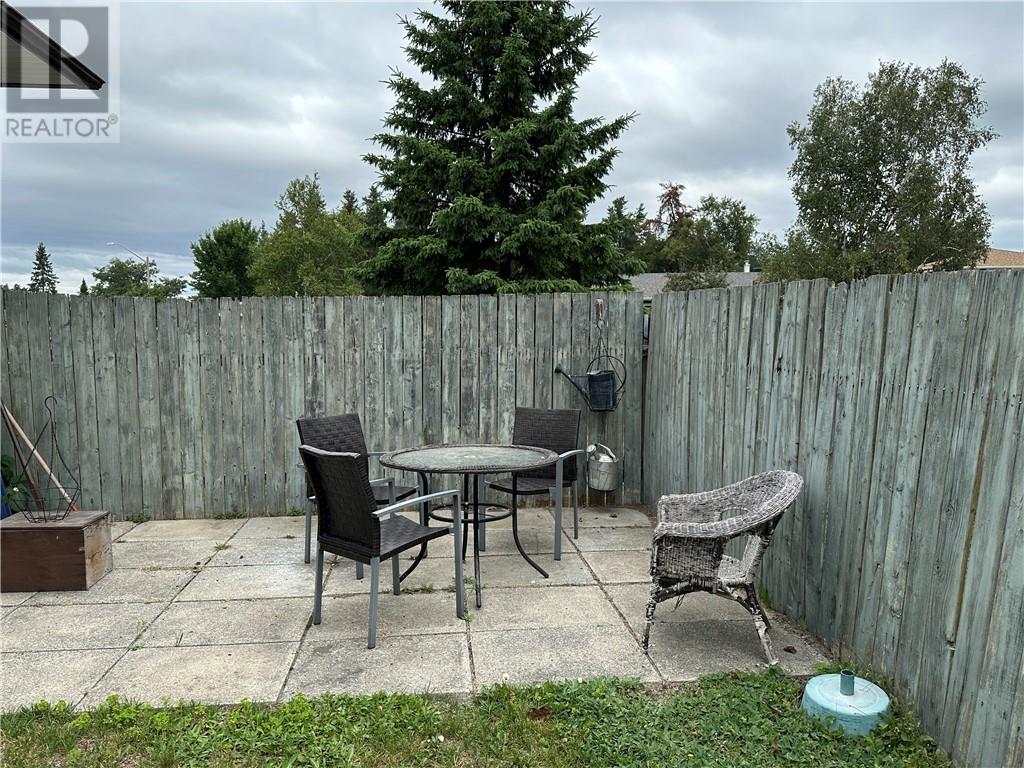 2 Aspen Court, Capreol, Ontario  P0M 1H0 - Photo 9 - 2129519