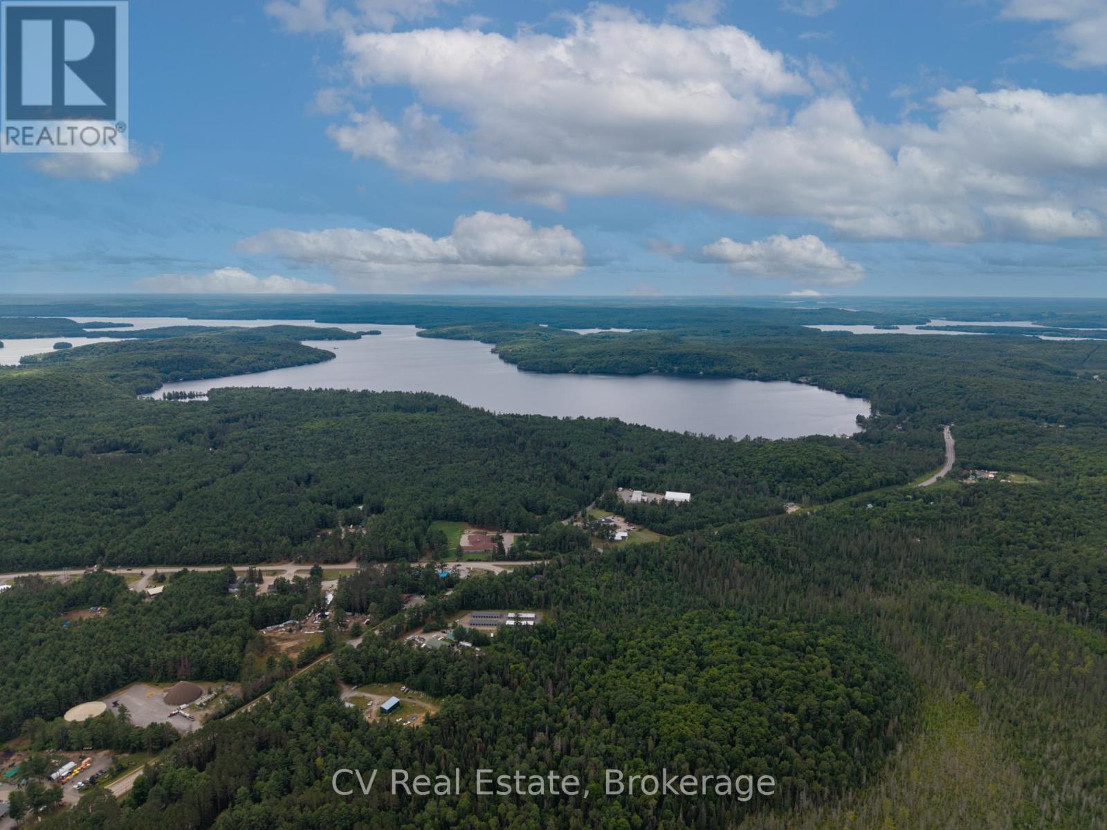 2883 Hwy 60 Highway, Lake Of Bays, Ontario  P0A 1H0 - Photo 2 - X13615682