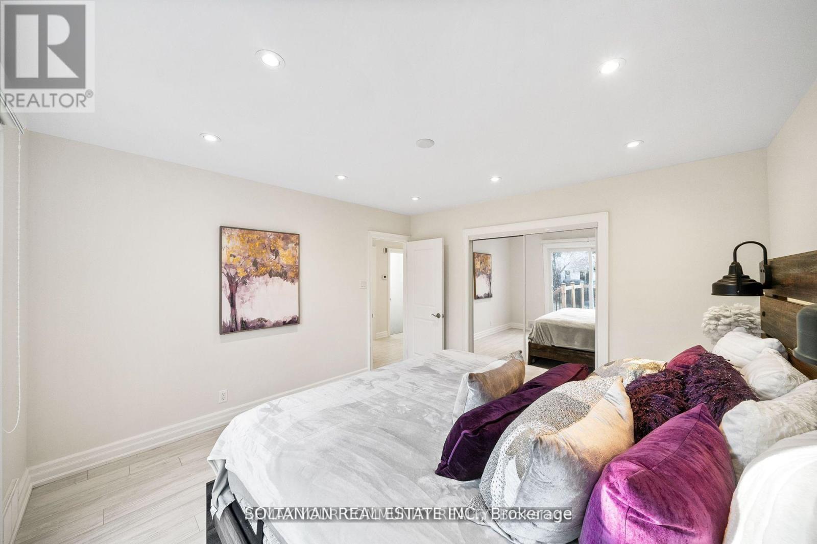 Main Floor - 71 Centre Avenue, Toronto, Ontario  M2M 2L4 - Photo 13 - C13615728