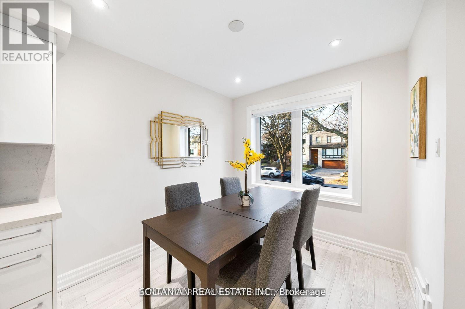 Main Floor - 71 Centre Avenue, Toronto, Ontario  M2M 2L4 - Photo 8 - C13615728