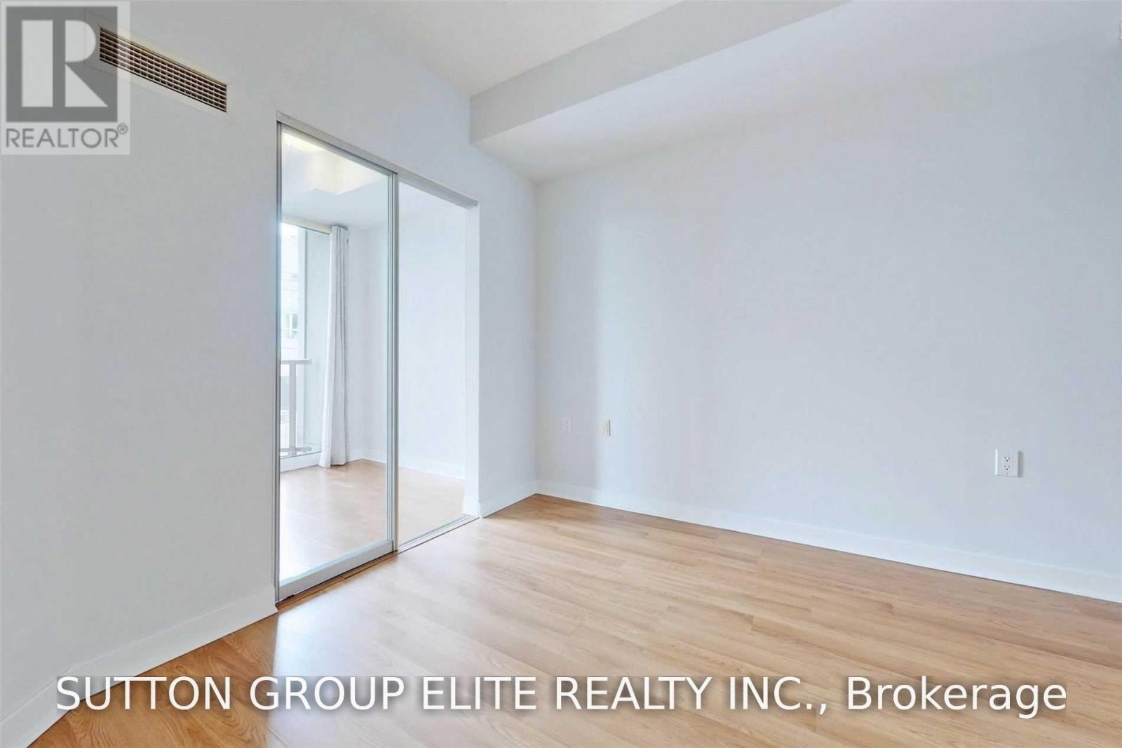 1907 - 85 Bloor Street E, Toronto, Ontario M4W 1B4 - Photo 11 - C13615736