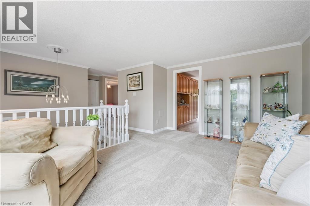 2 Newbury Drive, Kitchener, Ontario  N2N 2W7 - Photo 8 - 40851227