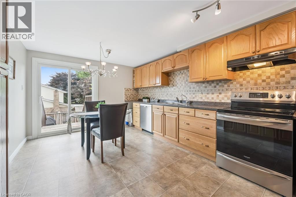 2 Newbury Drive, Kitchener, Ontario  N2N 2W7 - Photo 9 - 40851227