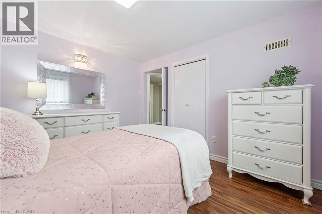 2 Newbury Drive, Kitchener, Ontario  N2N 2W7 - Photo 21 - 40851227