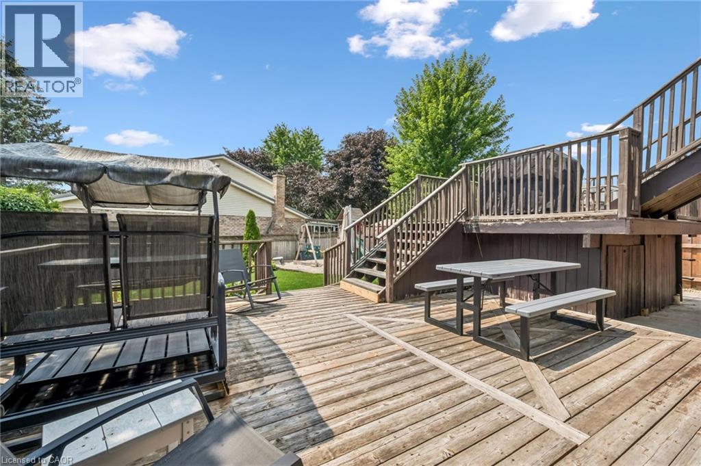2 Newbury Drive, Kitchener, Ontario  N2N 2W7 - Photo 28 - 40851227