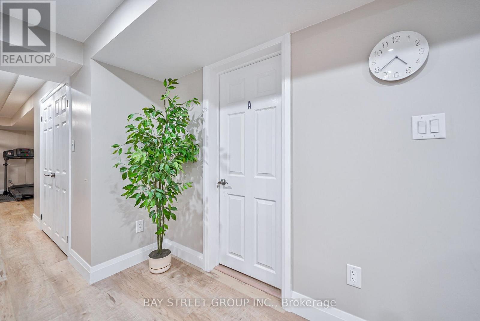 Room A - 169 Killian Road, Vaughan, Ontario  L6A 1A8 - Photo 19 - N13615652