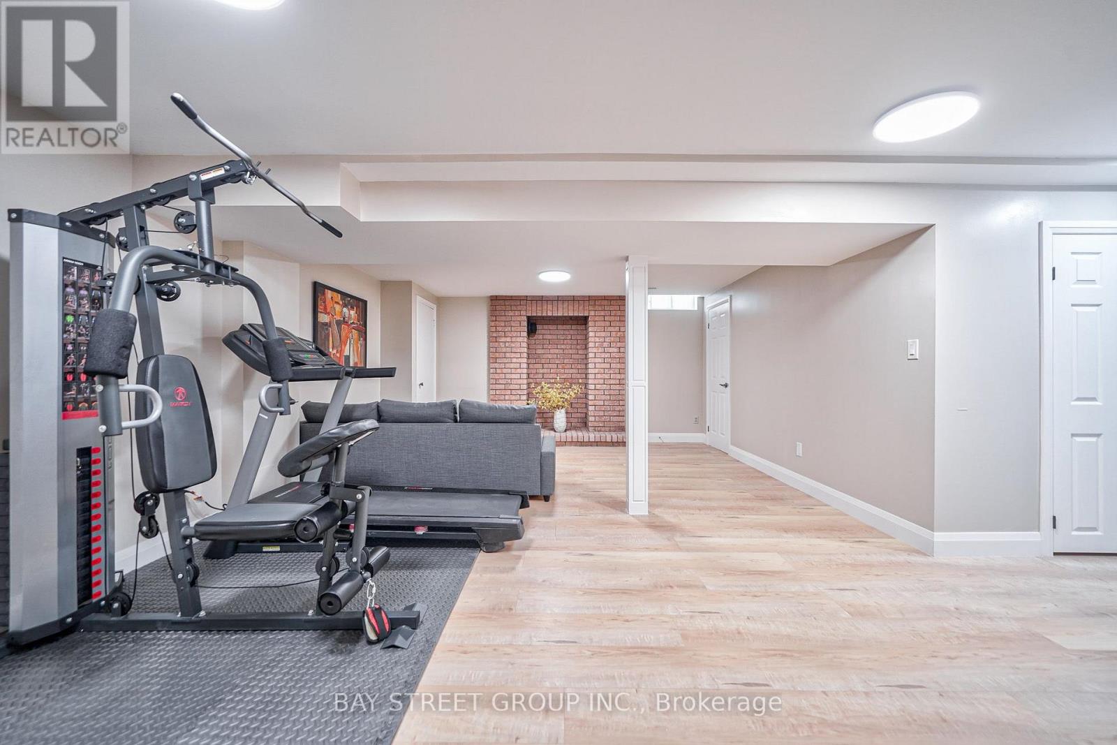 Room A - 169 Killian Road, Vaughan, Ontario  L6A 1A8 - Photo 8 - N13615652