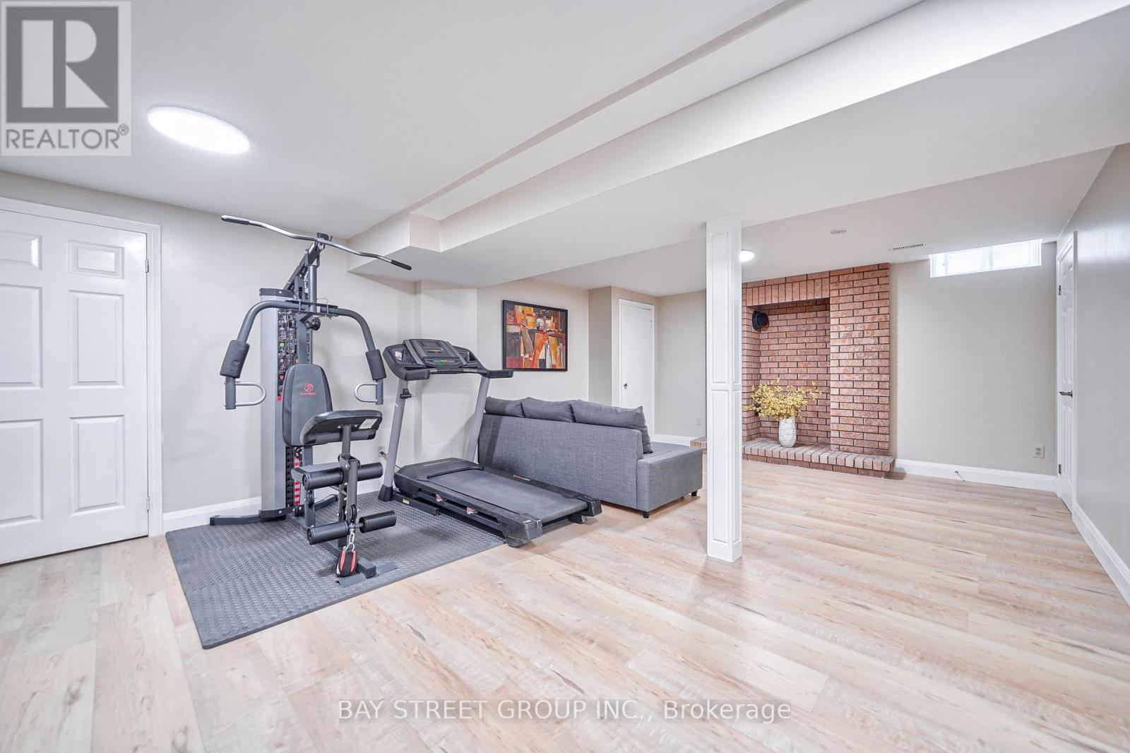 Room A - 169 Killian Road, Vaughan, Ontario  L6A 1A8 - Photo 9 - N13615652