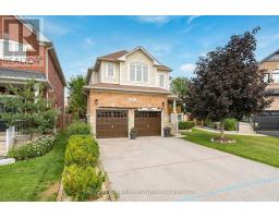 111 MONARCHY STREET, Barrie, Ontario