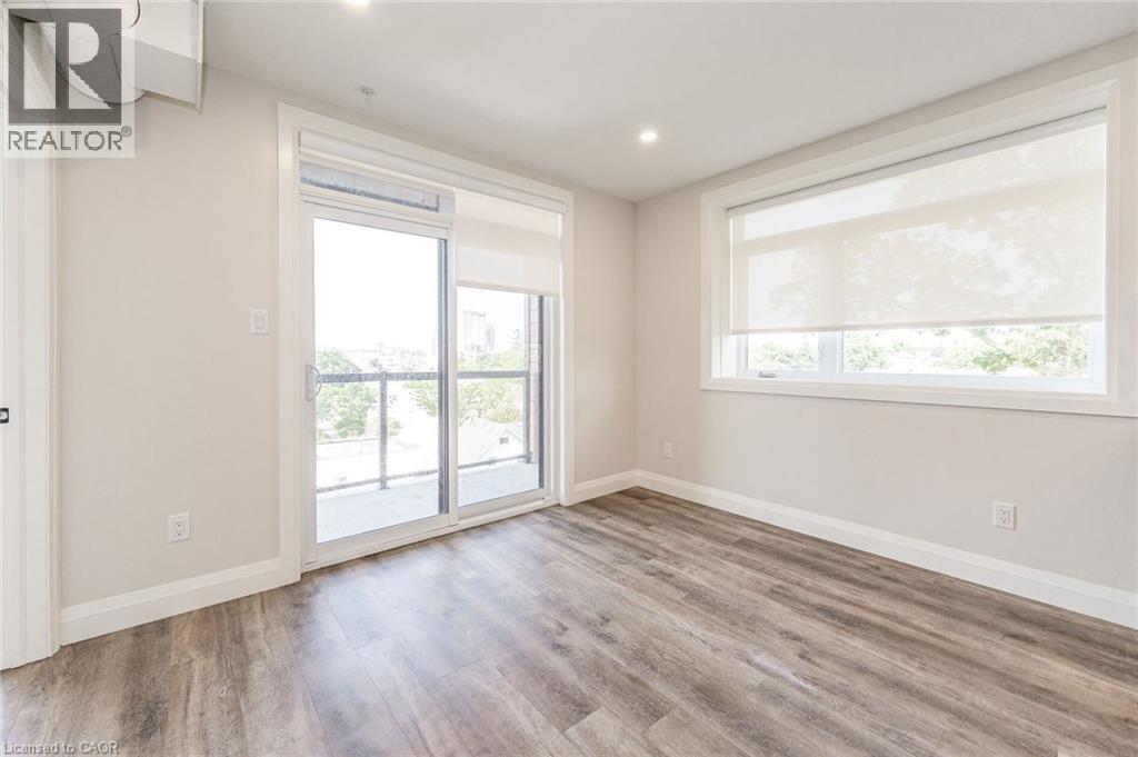 72 Erb Street E Unit# 303, Waterloo, Ontario  N2J 1L8 - Photo 6 - 40851882