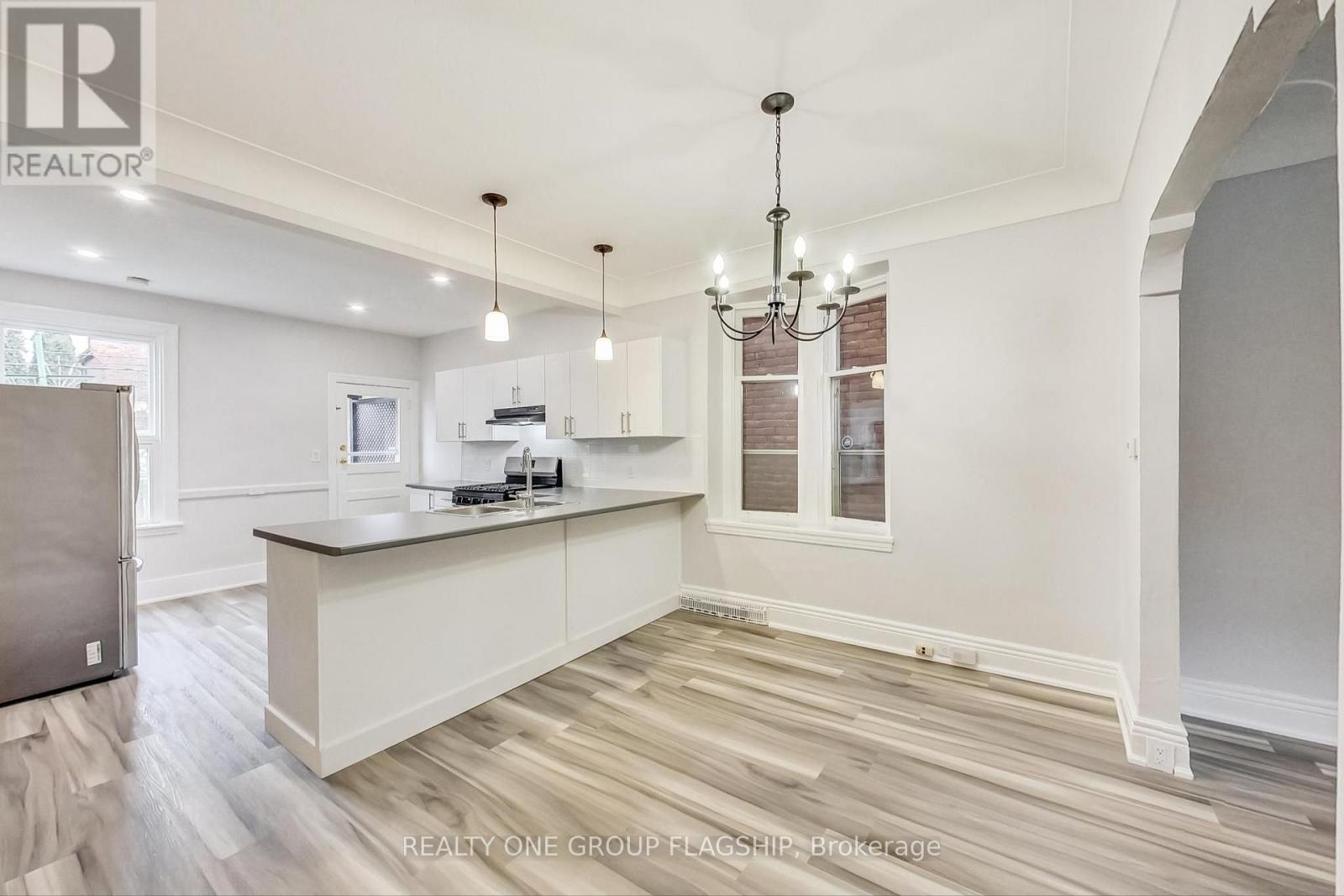 16 Huntley Street, Hamilton, Ontario  L8L 5X7 - Photo 13 - X13615692
