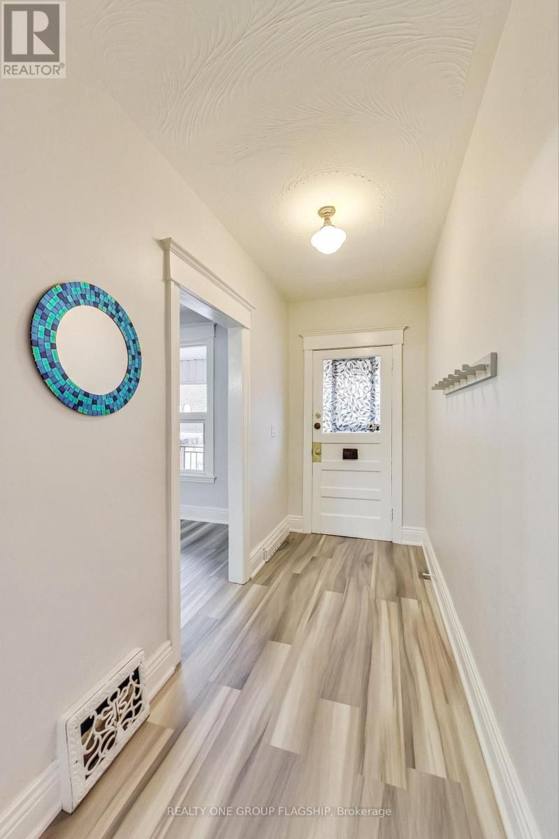 16 Huntley Street, Hamilton, Ontario  L8L 5X7 - Photo 7 - X13615692