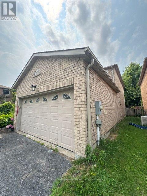 6 CARRUTHERS CRESCENT, Barrie, Ontario