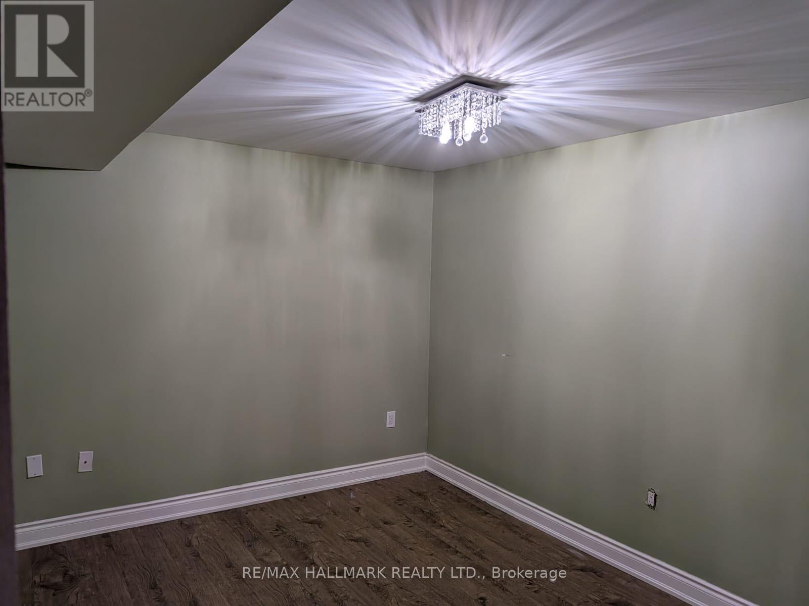 Basement - 209 Old Colony Road S, Richmond Hill, Ontario  L4E 5B9 - Photo 9 - N13559538