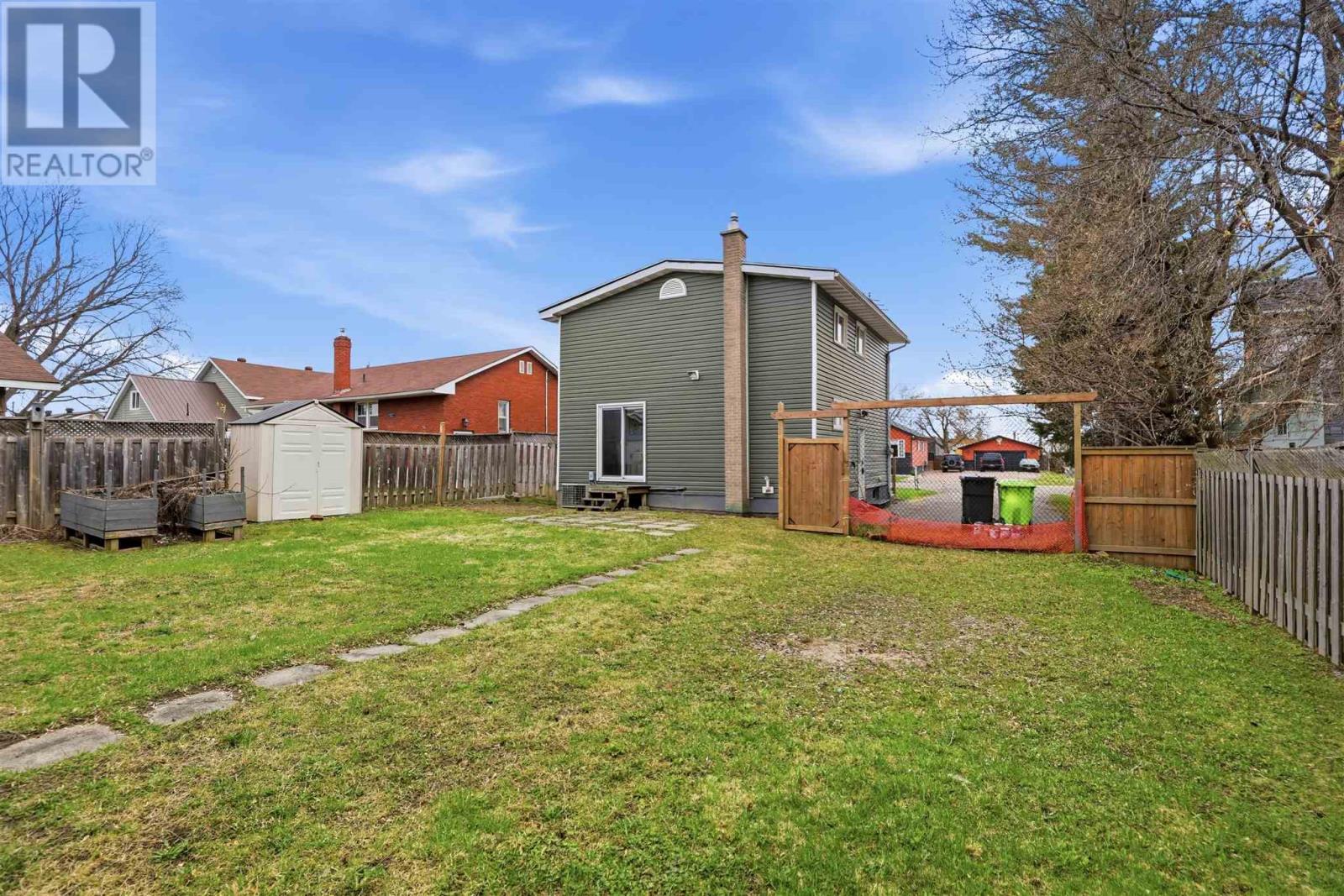 298 Hampton Rd, Sault Ste. Marie, Ontario P6C 2N7 - Photo 41 - SM261795
