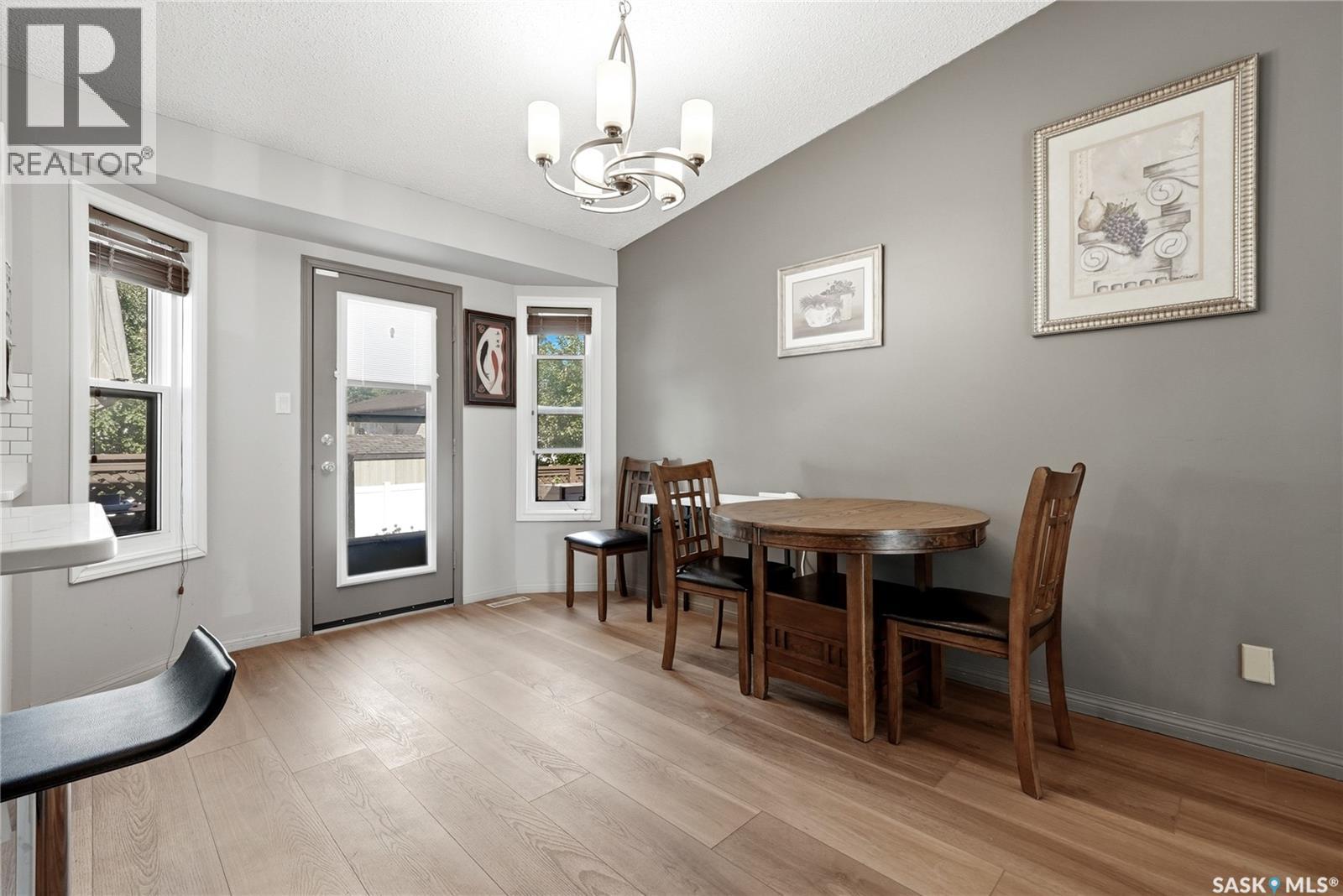 1054 Bayda Crescent, Regina, Saskatchewan  S4N 6Y6 - Photo 13 - SK043965