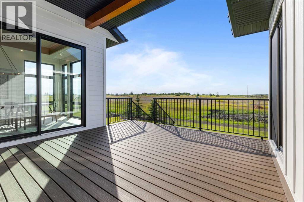 8 Monterra Rise, Cochrane Lake, Alberta  T4C 0H2 - Photo 38 - A2310372