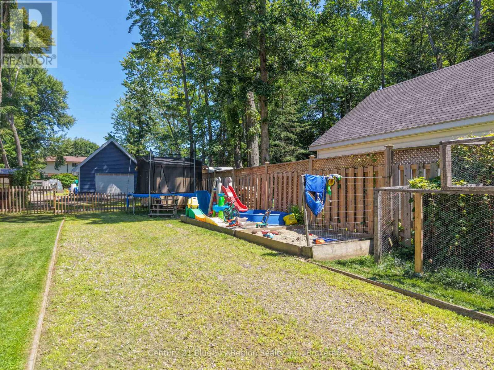 554 Lakeshore Drive, North Bay, Ontario  P1A 2E6 - Photo 37 - X13615808