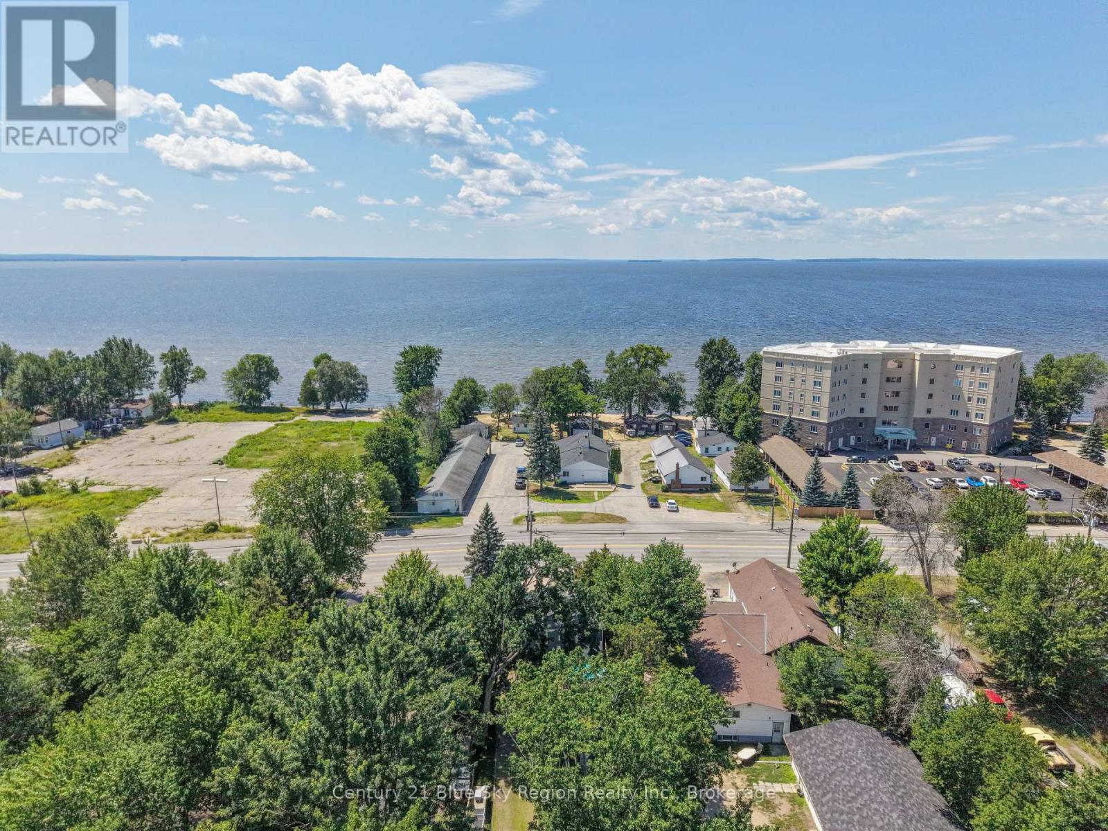 554 Lakeshore Drive, North Bay, Ontario  P1A 2E6 - Photo 4 - X13615808