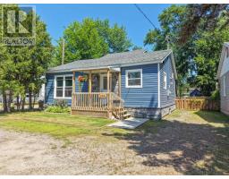 554 LAKESHORE DRIVE, North Bay, Ontario