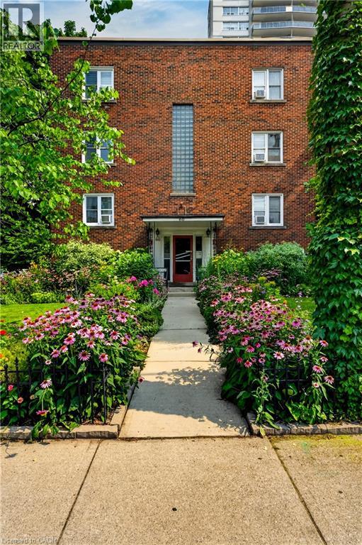 60 Robinson Street Unit# 104, Hamilton, Ontario  L8P 1Y9 - Photo 2 - 40851711