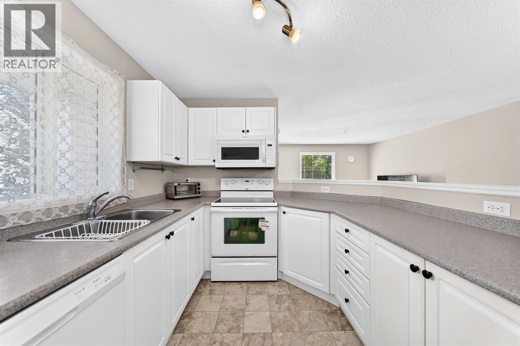 319, 6000 Somervale Court Sw, Calgary, Alberta  T2Y 4J4 - Photo 13 - A2302822