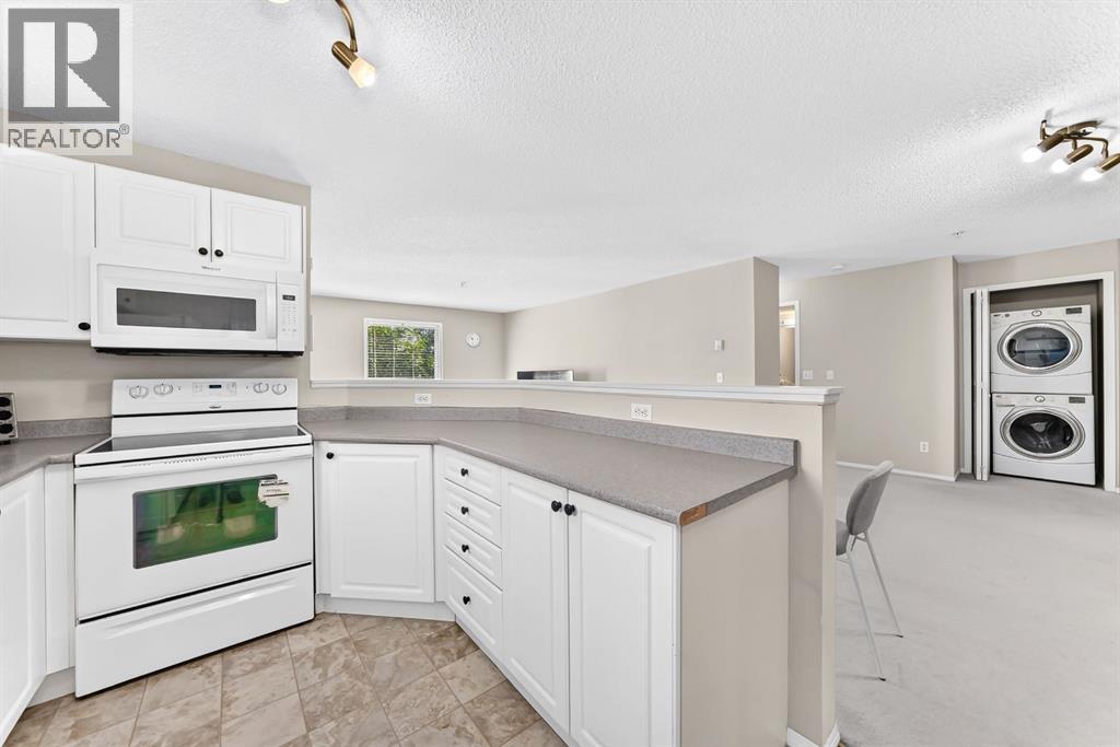 319, 6000 Somervale Court Sw, Calgary, Alberta  T2Y 4J4 - Photo 14 - A2302822