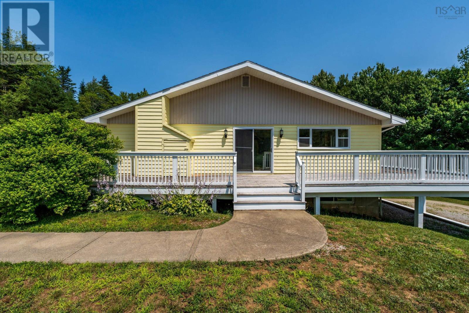 2977 Highway 340, Yarmouth, Nova Scotia  B5A 5P1 - Photo 8 - 202618776