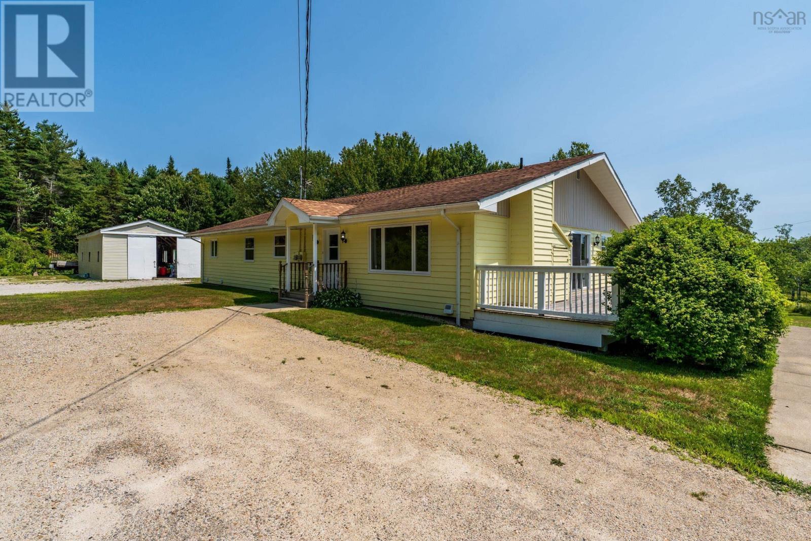 2977 Highway 340, Yarmouth, Nova Scotia  B5A 5P1 - Photo 7 - 202618776