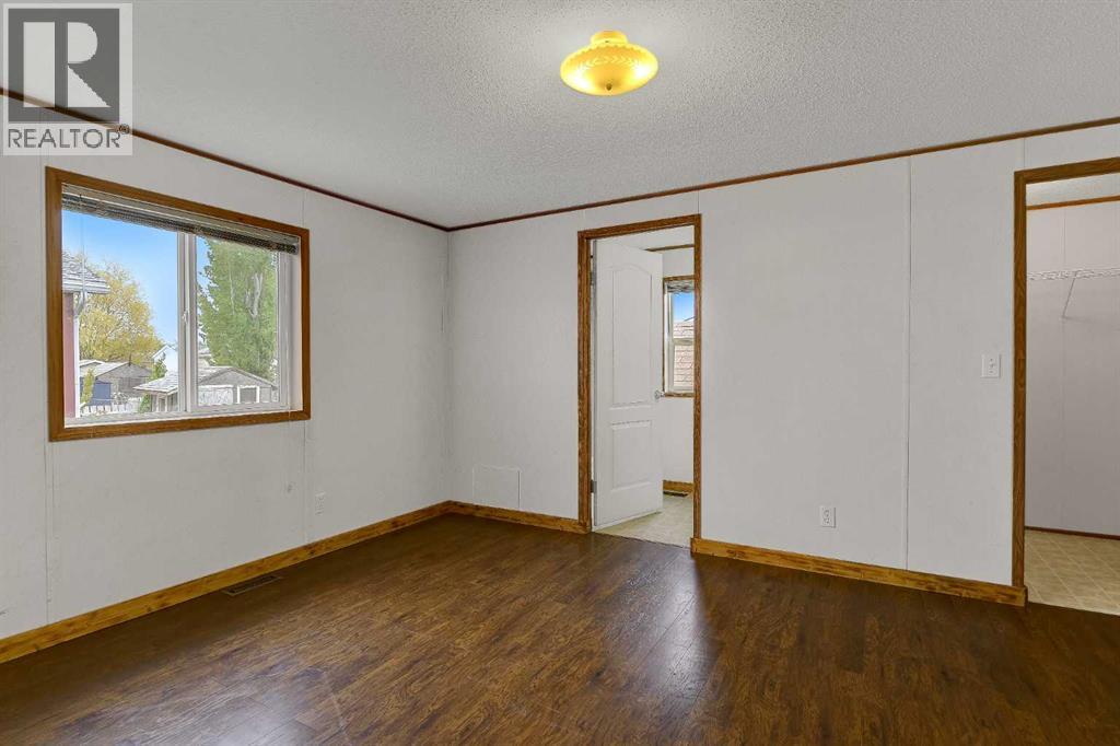 9709 110 Avenue, Clairmont, Alberta  T8X 5E1 - Photo 12 - A2317500