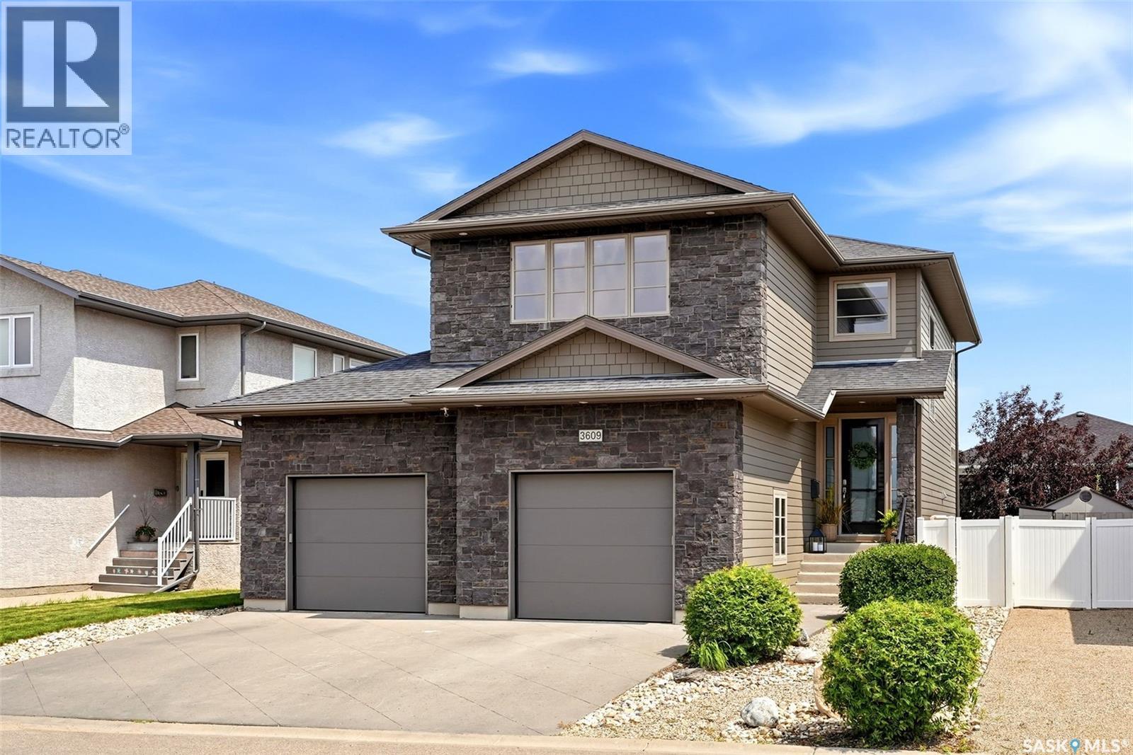 3609 Green Water Drive, Regina, Saskatchewan  S4V 1R3 - Photo 2 - SK043858