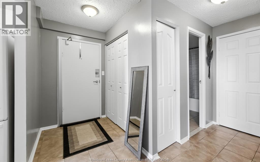 3936 Wyandotte Street East Unit# 909, Windsor, Ontario N8Y 4V1 - Photo 8 - 26018295
