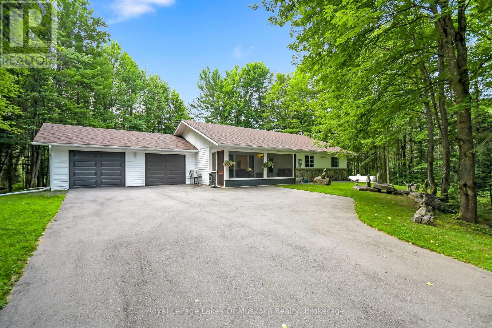 91 HUTCHESON BEACH ROAD, Huntsville, Ontario