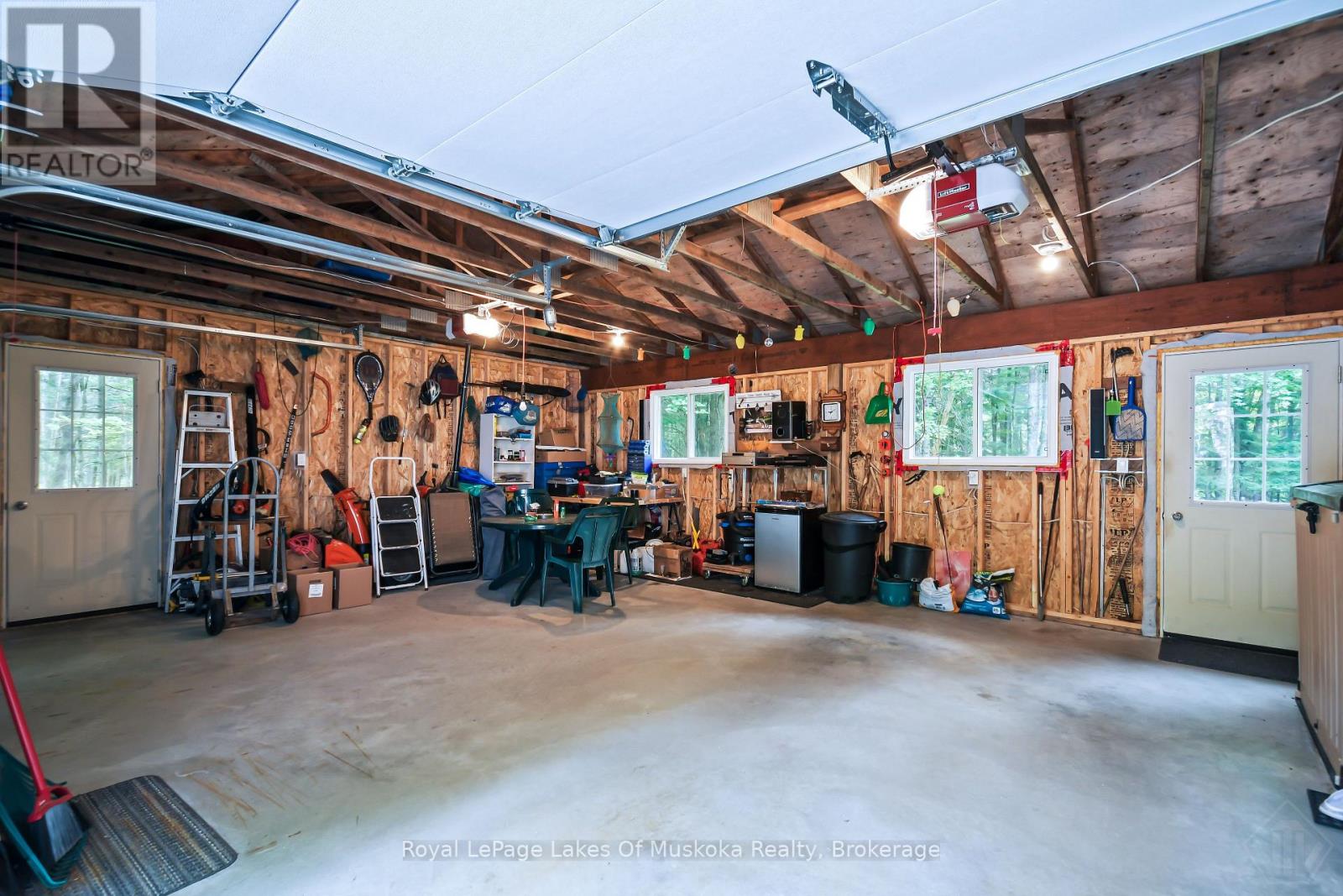 91 Hutcheson Beach Road, Huntsville, Ontario  P1H 1N4 - Photo 38 - X13616084