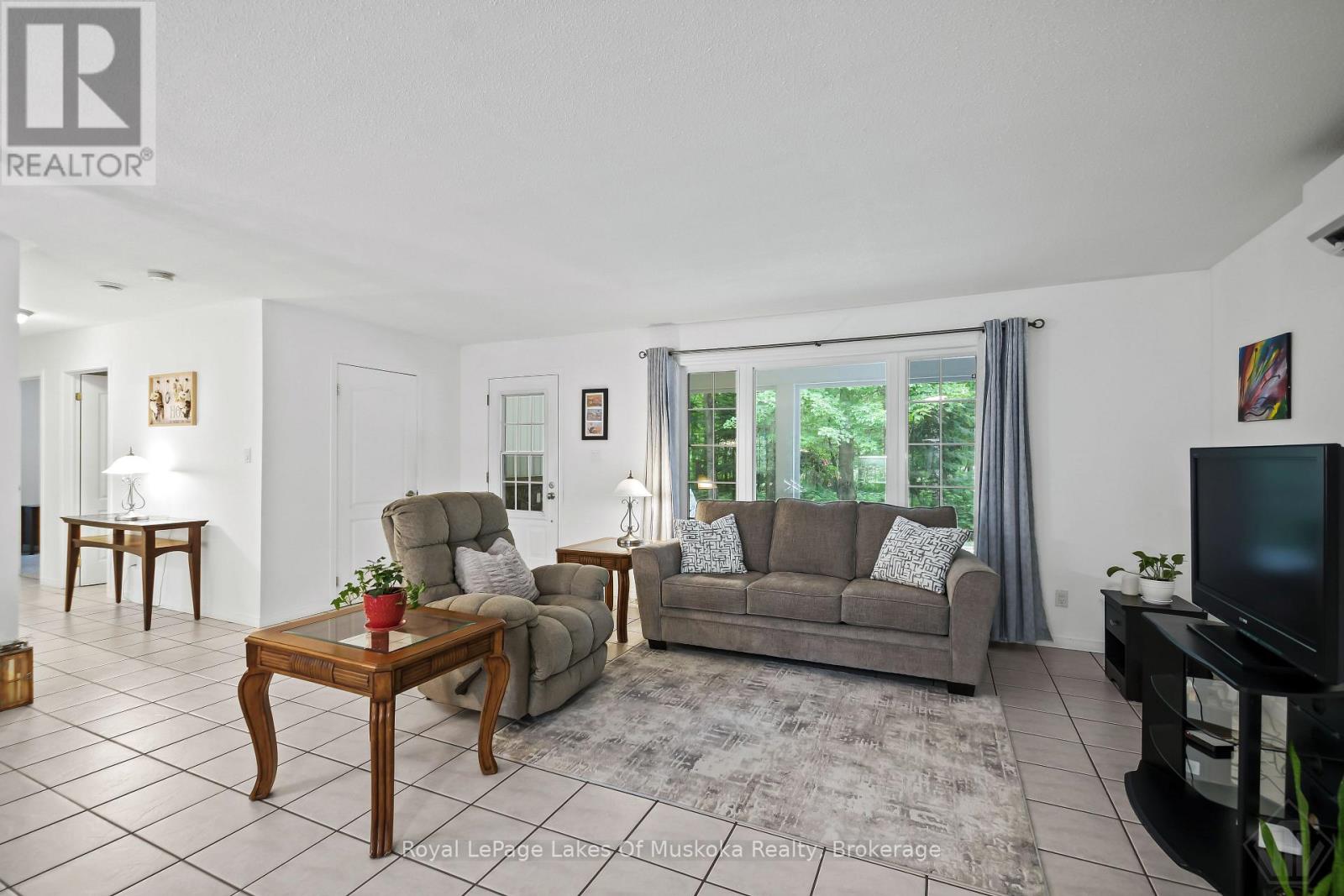91 Hutcheson Beach Road, Huntsville, Ontario  P1H 1N4 - Photo 7 - X13616084