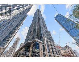 1007 - 11 YORKVILLE AVENUE, Toronto, Ontario