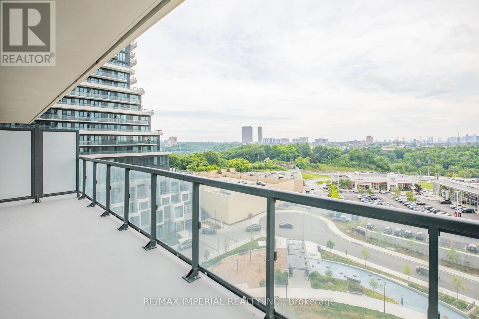 834 - 20 Inn On The Park Drive, Toronto, Ontario  M3C 0P8 - Photo 17 - C13615964