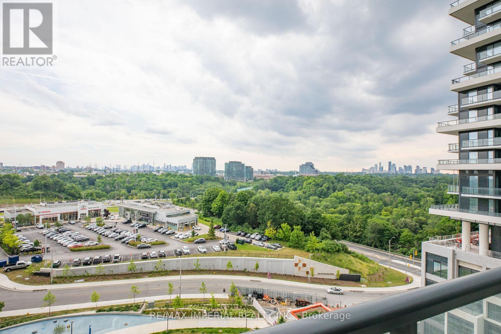 834 - 20 Inn On The Park Drive, Toronto, Ontario  M3C 0P8 - Photo 19 - C13615964