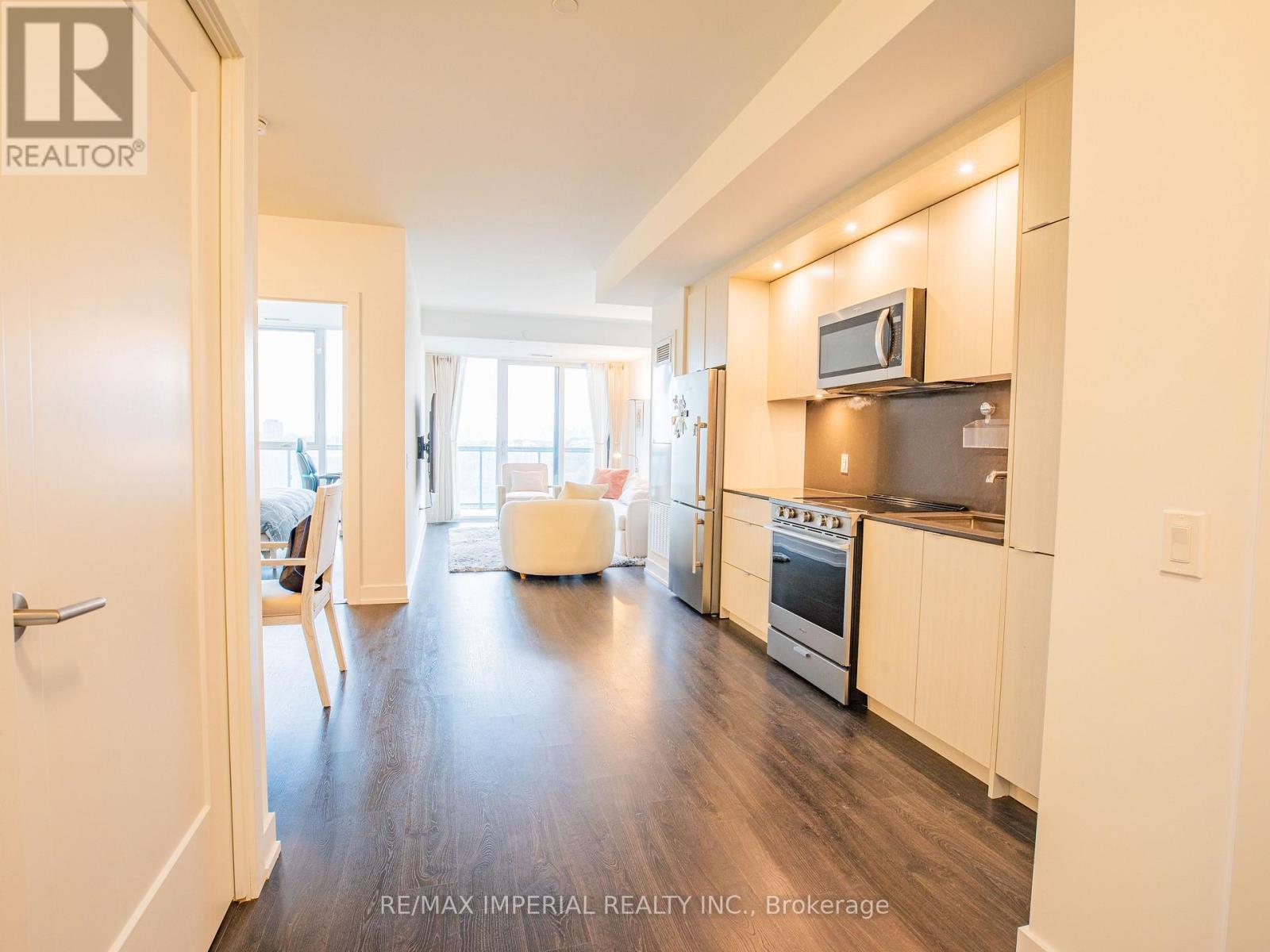 834 - 20 Inn On The Park Drive, Toronto, Ontario  M3C 0P8 - Photo 4 - C13615964