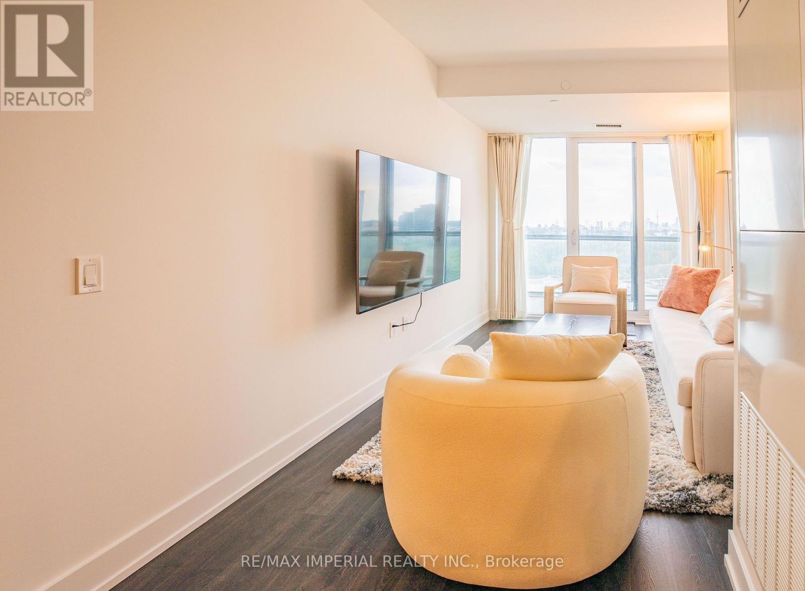834 - 20 Inn On The Park Drive, Toronto, Ontario  M3C 0P8 - Photo 7 - C13615964