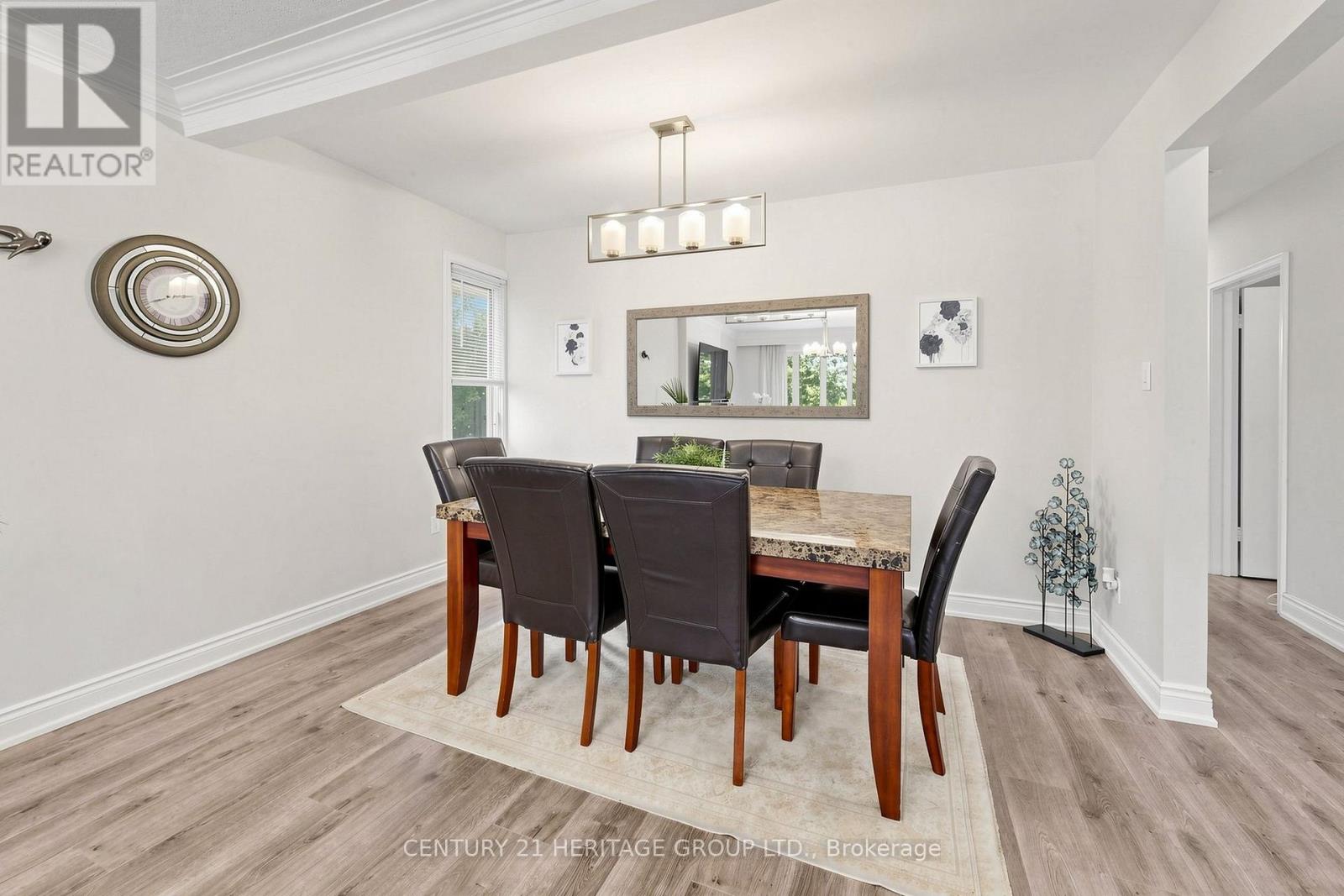 11 Elynhill Drive, Toronto, Ontario  M2R 1C5 - Photo 11 - C13615978