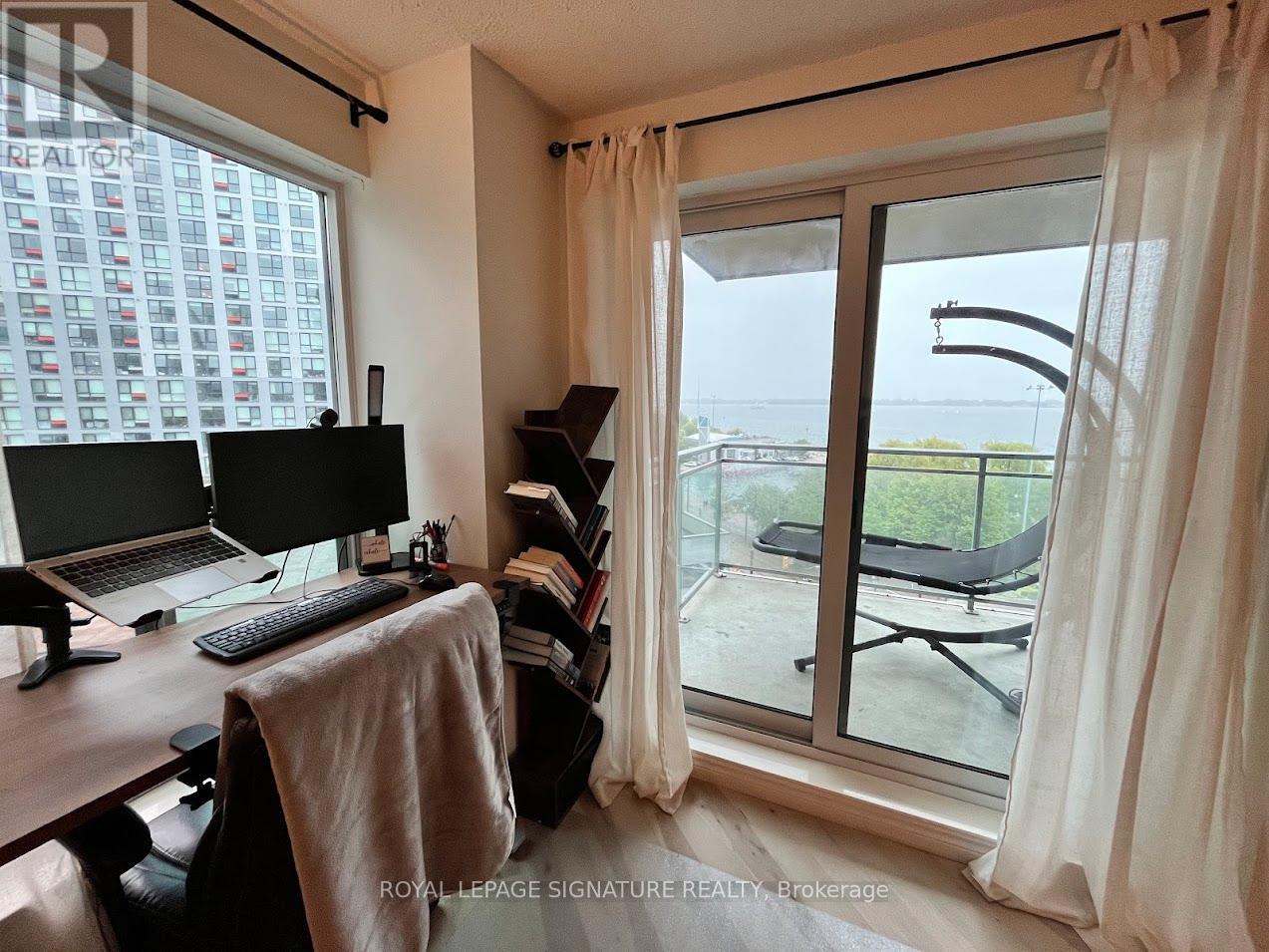 812 - 410 Queens Quay W, Toronto, Ontario  M5V 3T1 - Photo 5 - C13616018