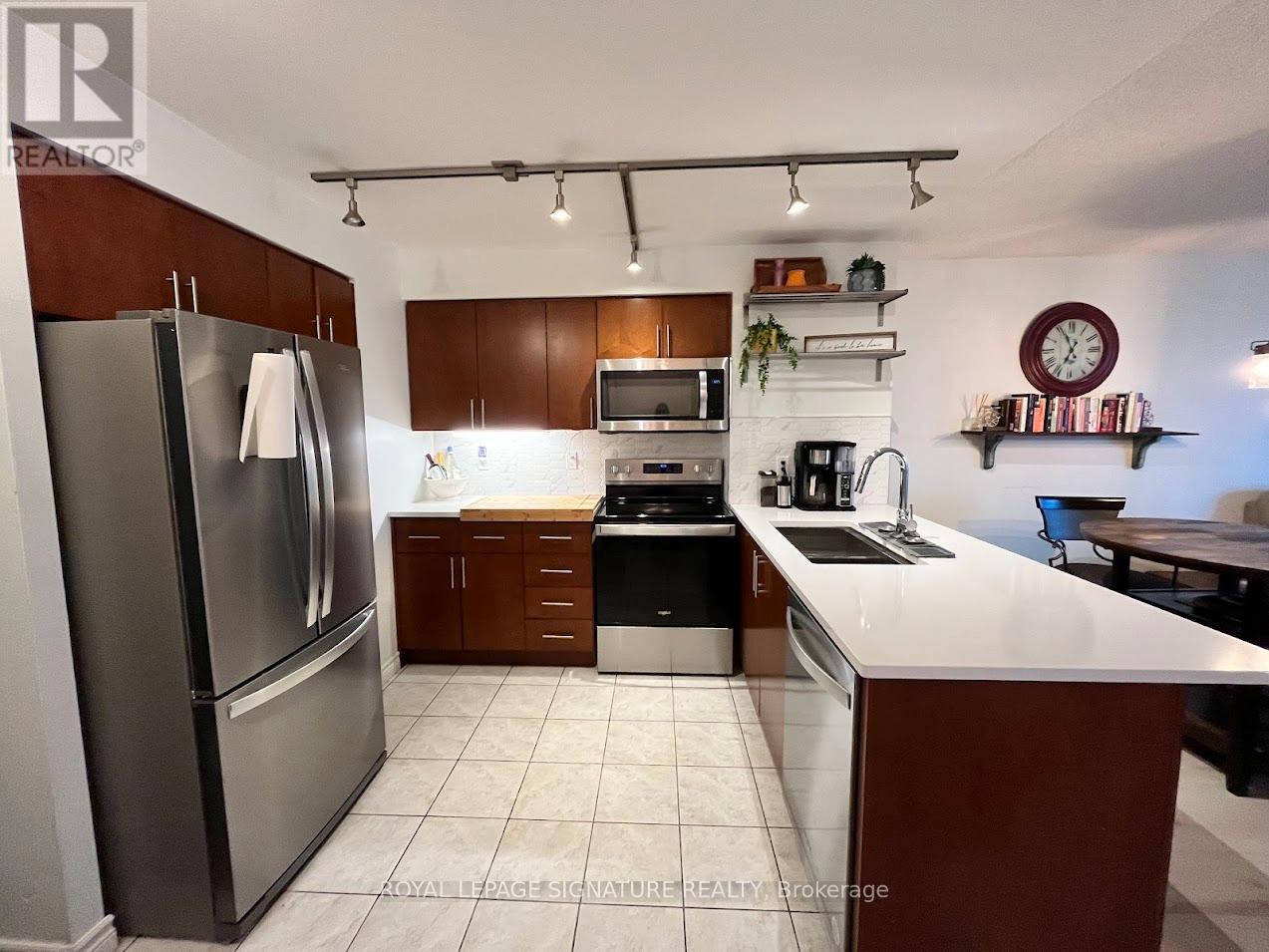 812 - 410 Queens Quay W, Toronto, Ontario  M5V 3T1 - Photo 7 - C13616018